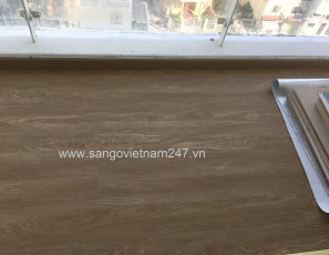 Sàn gỗ chịu nước lót ban công màu Sồi tự nhiên 