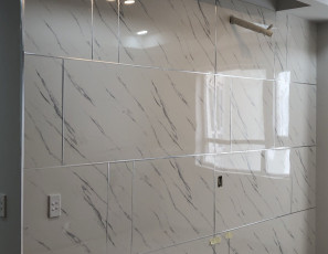 Sàn gỗ Morser MC130 và tấm PVC trang trí