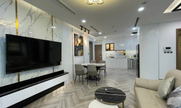 CÁC LOẠI VẬT LIỆU TRANG TRÍ TƯỜNG & TRẦN: NÊN DÙNG TẤM PVC TRANG TRÍ HAY GIẤY DÁN TƯỜNG, TRANH TƯỜNG…?